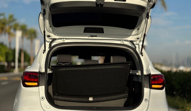 
								MG ZS Diamond White full									