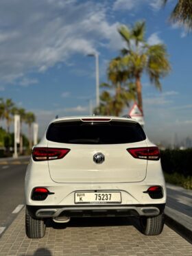 MG ZS Diamond White