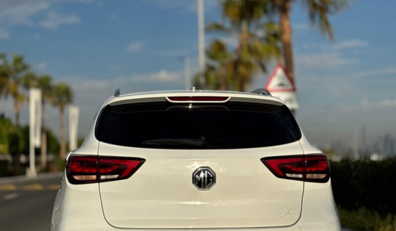 
								MG ZS Diamond White full									