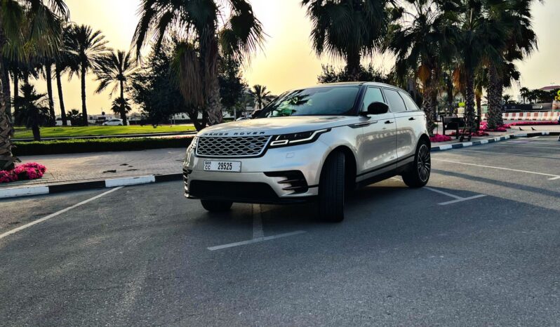 
								Range Rover Velar full									