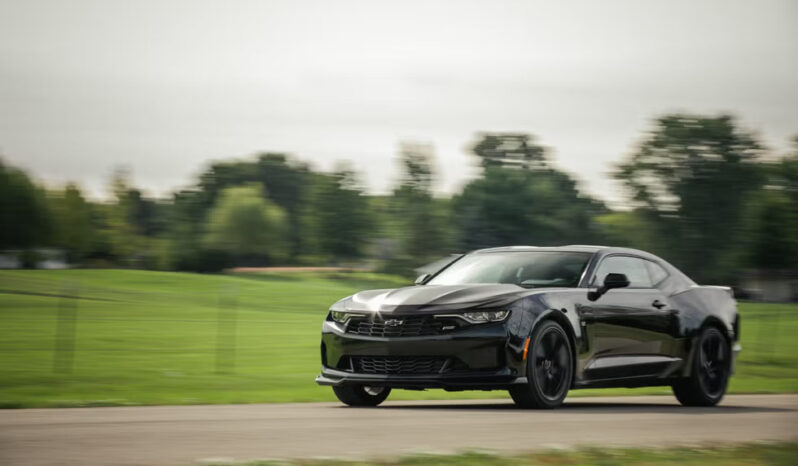 
								Chevrolet Camaro full									