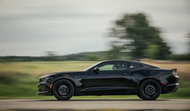 
								Chevrolet Camaro full									