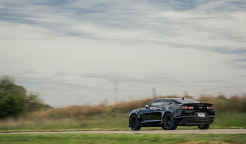 
								Chevrolet Camaro full									